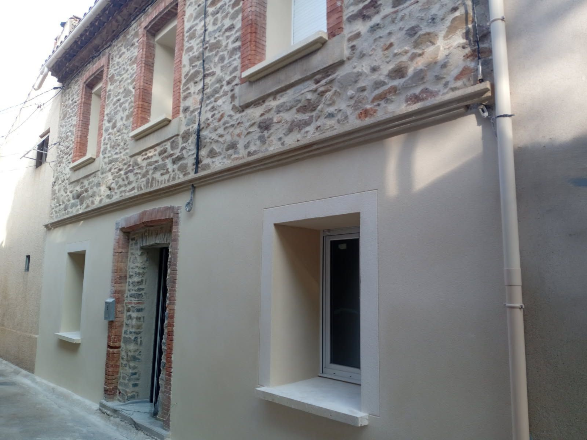 Maison de village 107m2 à Douzens entièrement rénovée