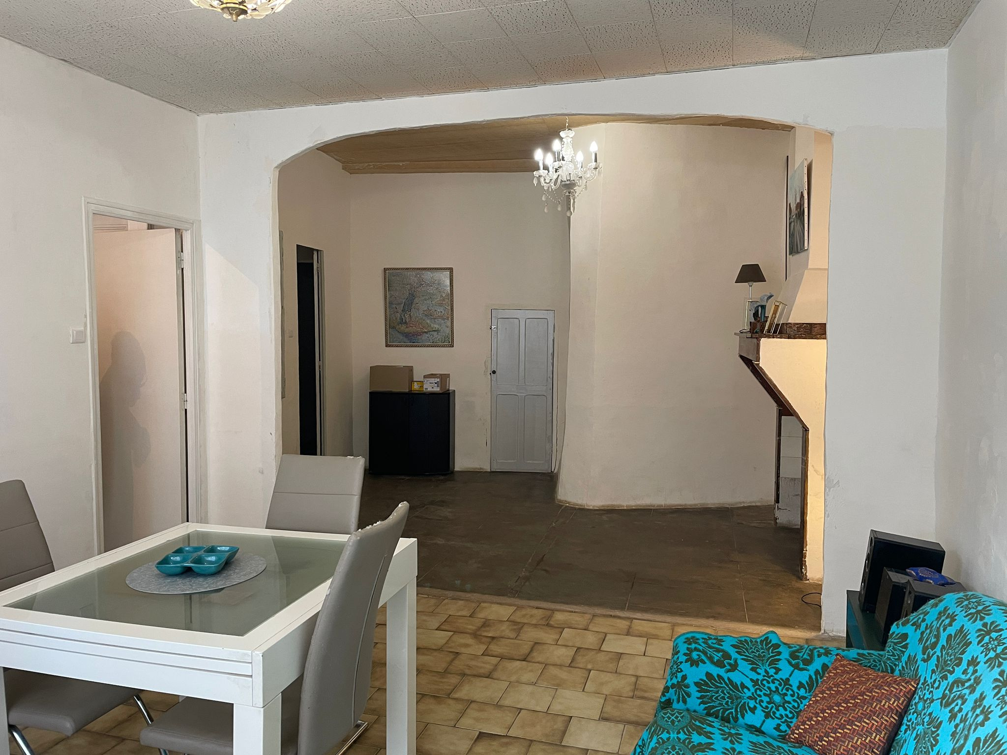 Maison de village en partie rénovée