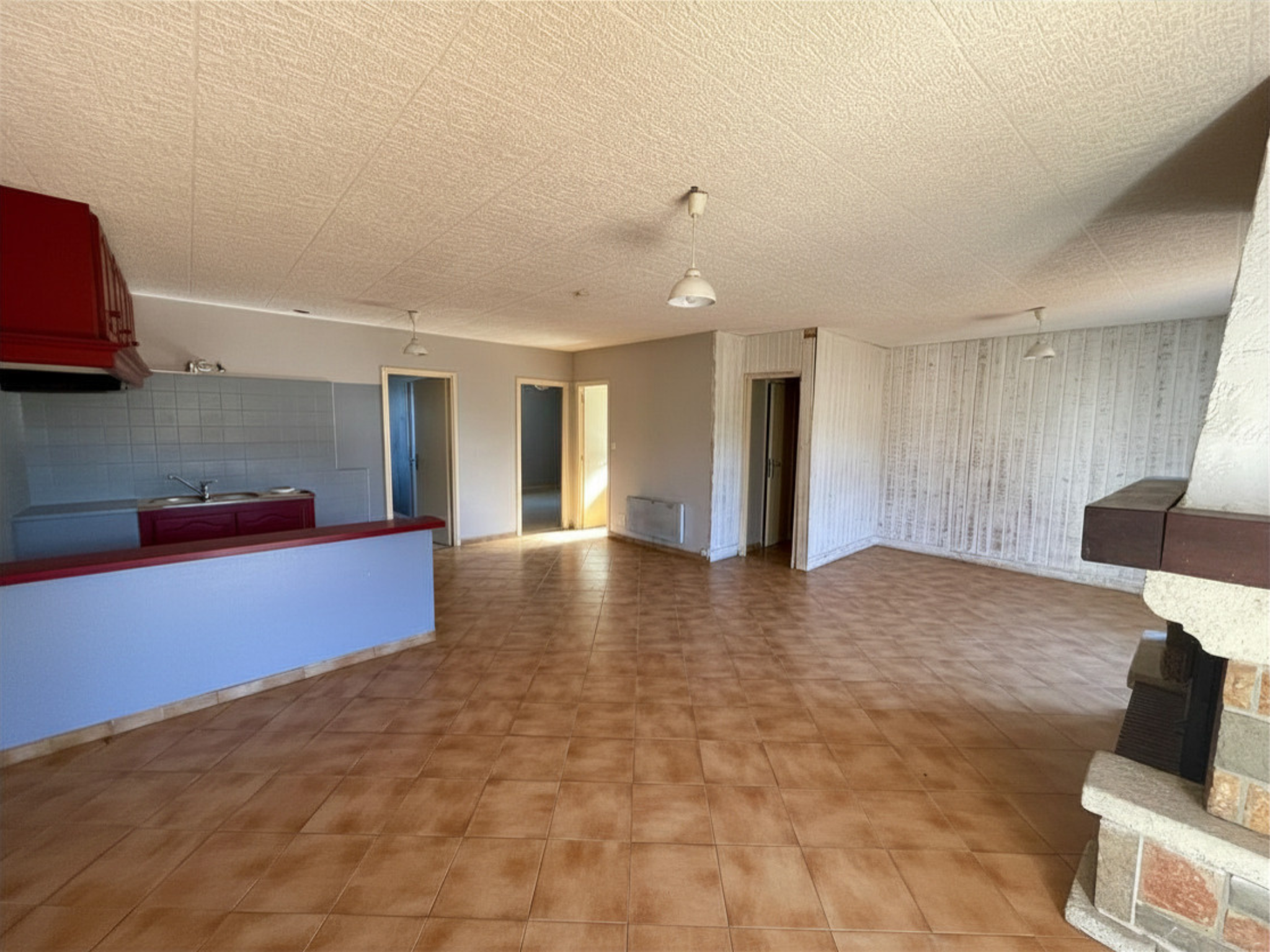 Appartement T3 à louer à Capendu avec cour