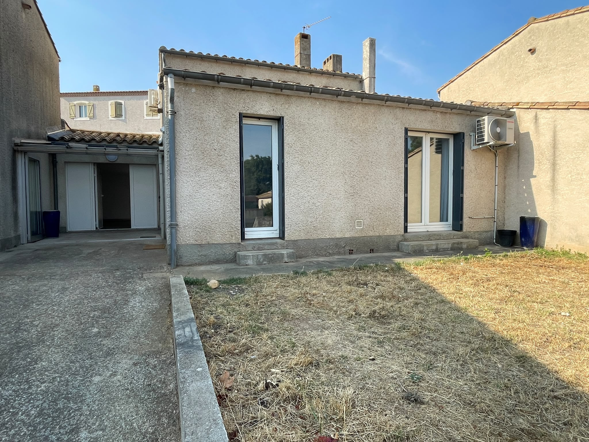 MAISON 5 PIÈCES   110 M2   JARDIN   CLIMATISATION   DOUZENS