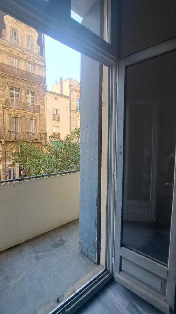 À LOUER   BUREAUX DE CARACTÈRE   RUE CLEMENCEAU, COEUR DE VIL
