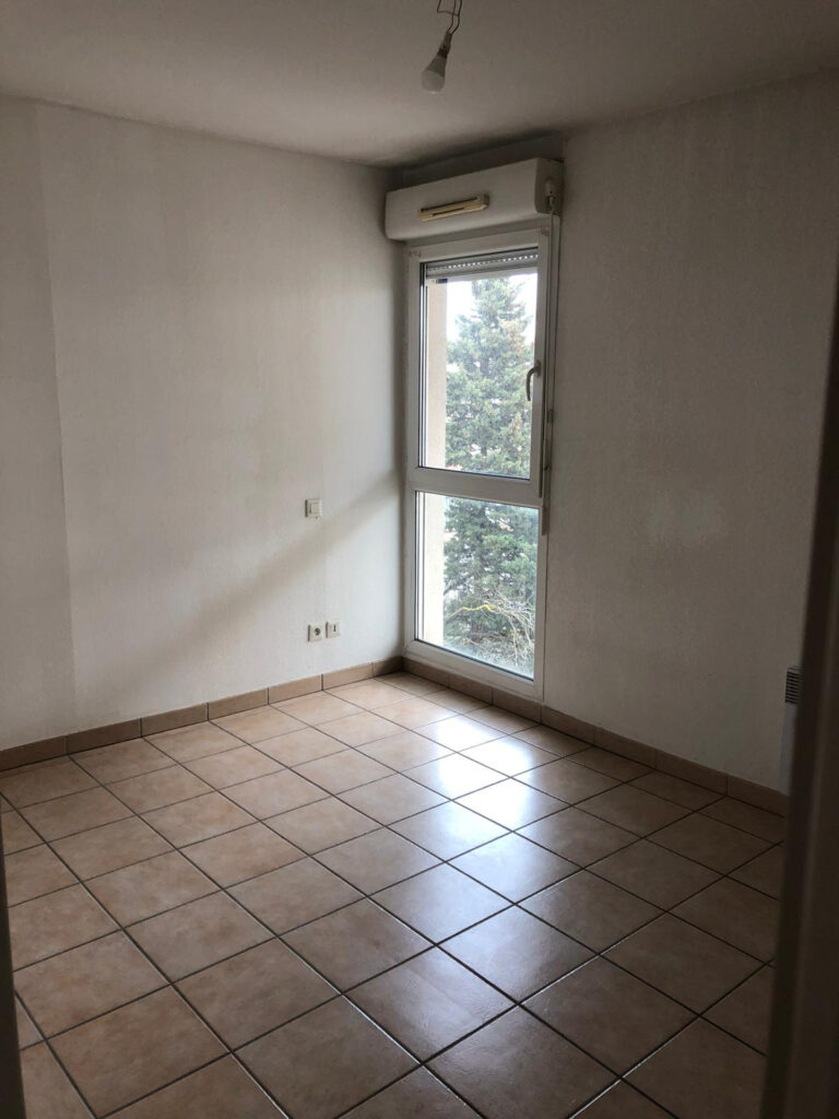 À VENDRE   APPARTEMENT T3 AVEC BALCON ET BOX   RÉSIDENCE AMA