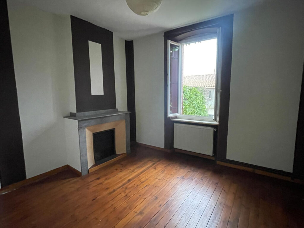 Ensemble immobilier de 6 lots