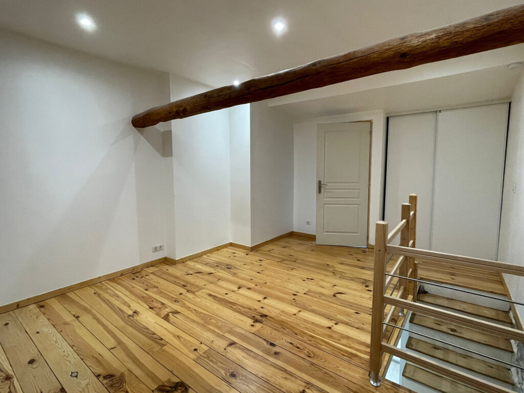 Maison de village de 63m2 à Villemoutaussou vendue louée