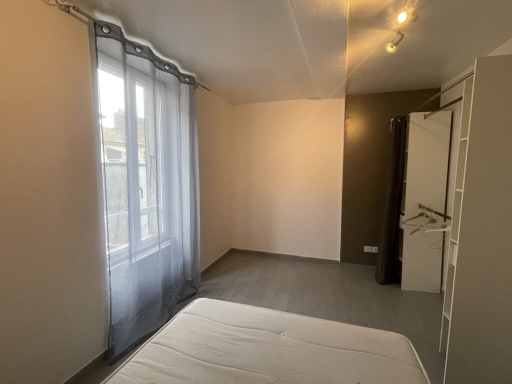 Appartement T2 meublé au coeur du village