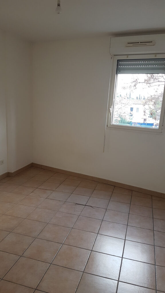 À LOUER   APPARTEMENT T2 AVEC VUE CANAL   RÉSIDENCE AMARINE,