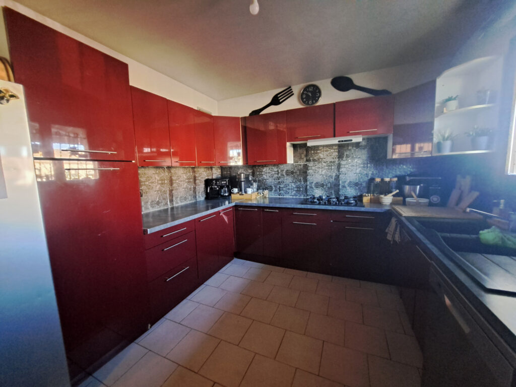 A VENDRE, BEZIERS (34) QUARTIER DE LA CROUZETTE   MAISON T7