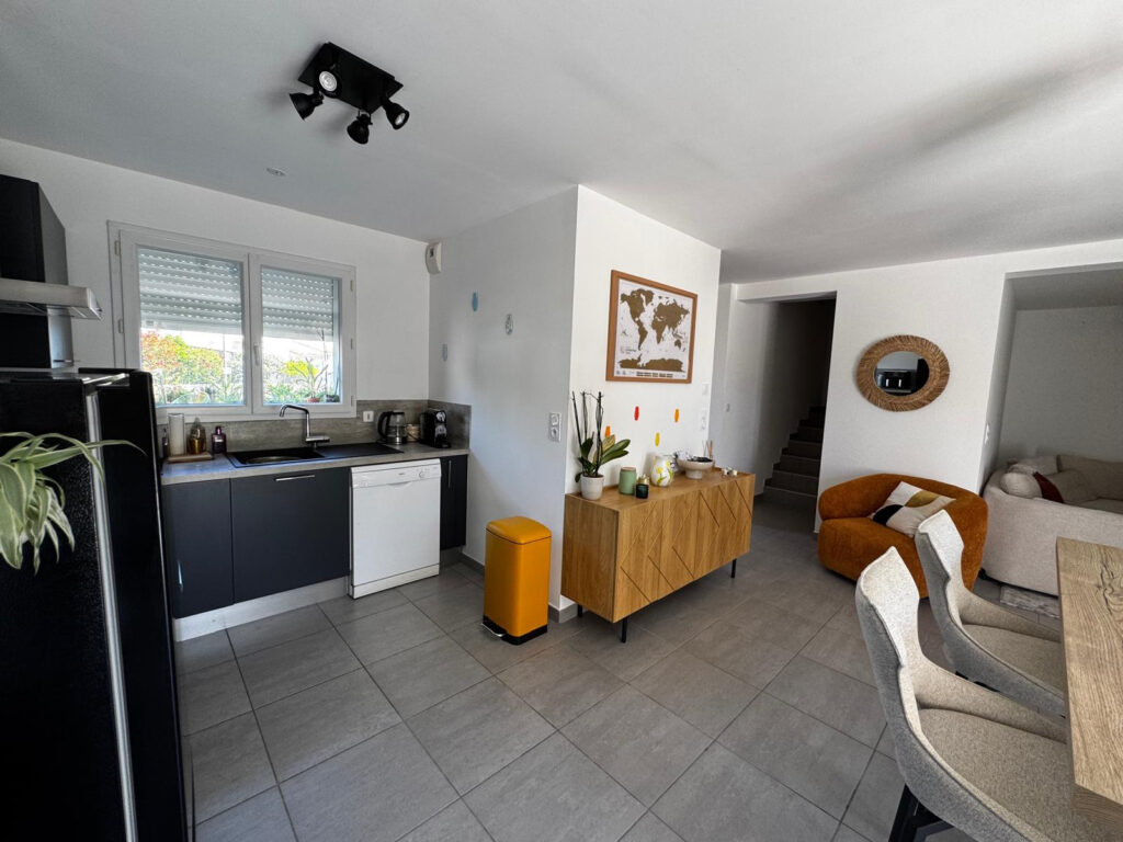 Coup de coeur à Calvisson : Villa T4 de 2016 avec jardin, gar