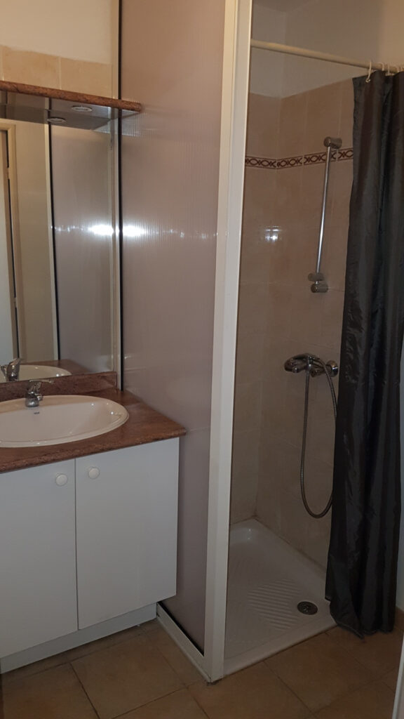 À LOUER   APPARTEMENT T2 AVEC VUE CANAL   RÉSIDENCE AMARINE,