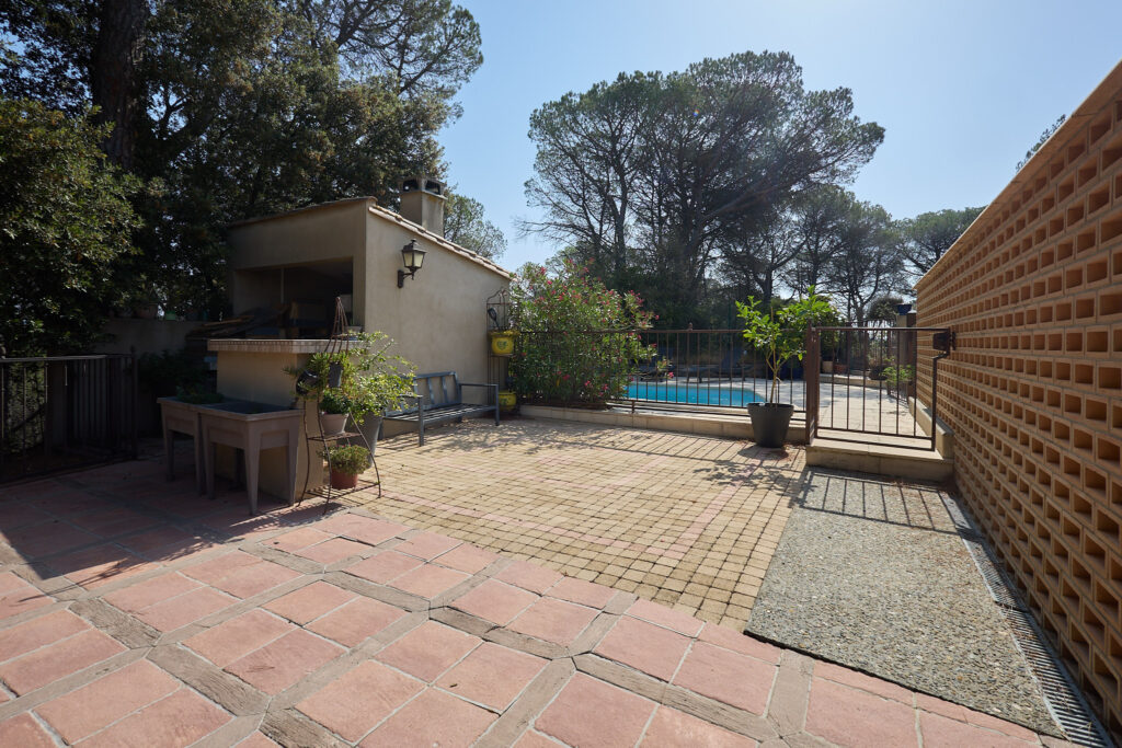 Propriété d&rsquo;Exception avec Vue Panoramique et Piscine   Vill