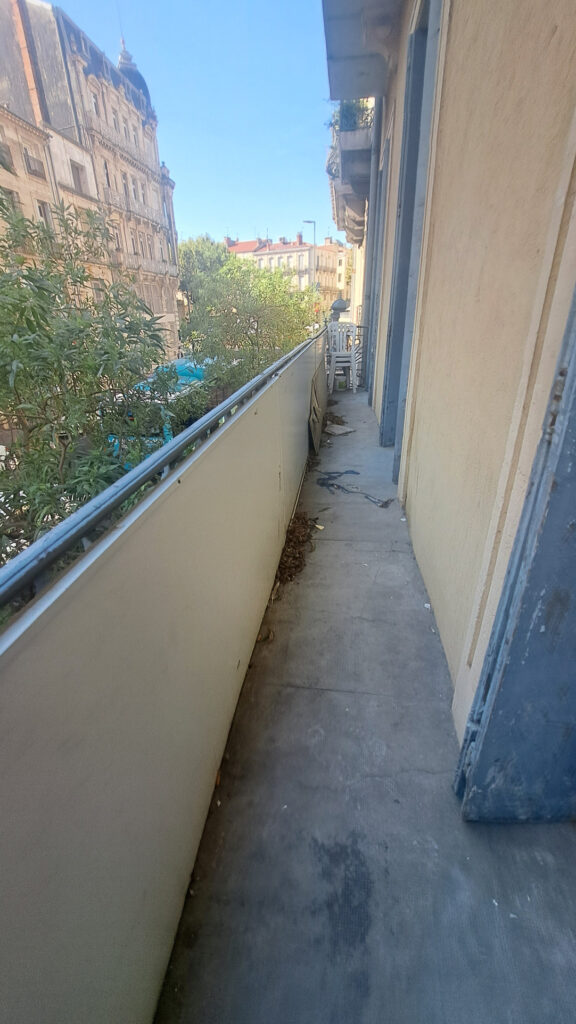 À LOUER   BUREAUX DE CARACTÈRE   RUE CLEMENCEAU, COEUR DE VIL
