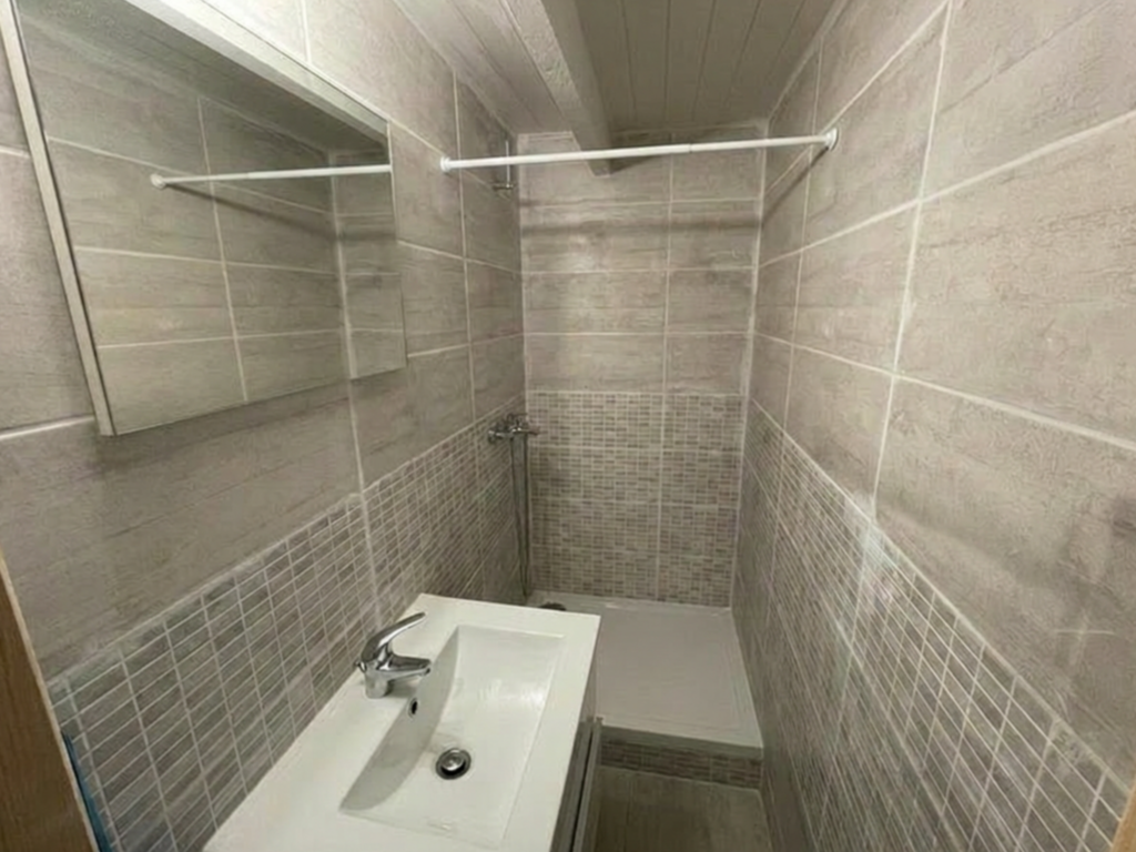 Maison 3 chambres avec jardin et piscine à Narbonne