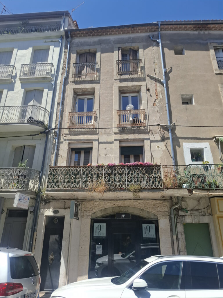 À VENDRE   APPARTEMENT T2 BIS AVEC TERRASSE   DERNIER ÉTAGE,