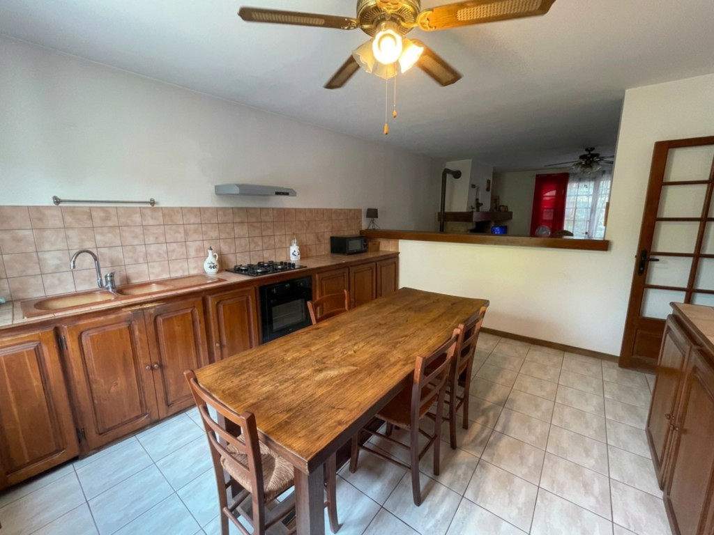 NOUVEAUTÉ À CAPENDU   MAISON 140 M2 AVEC PISCINE, GARAGE ET