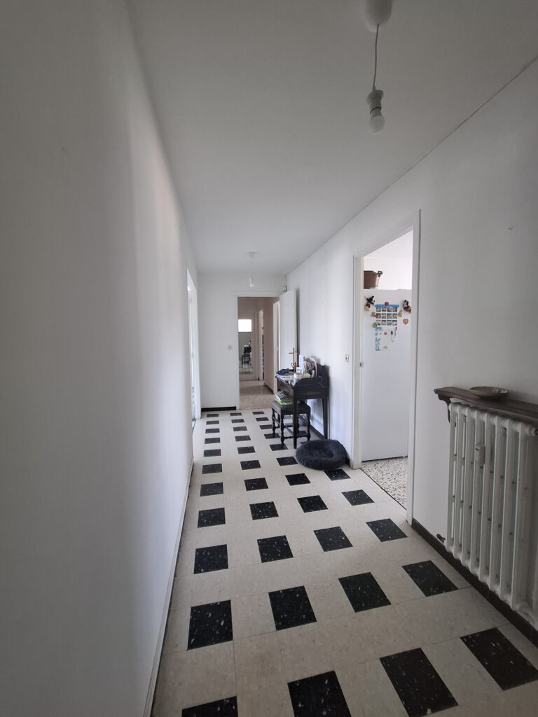 À VENDRE   APPARTEMENT T3 LUMINEUX AVEC TERRASSE, BOX EN SOU