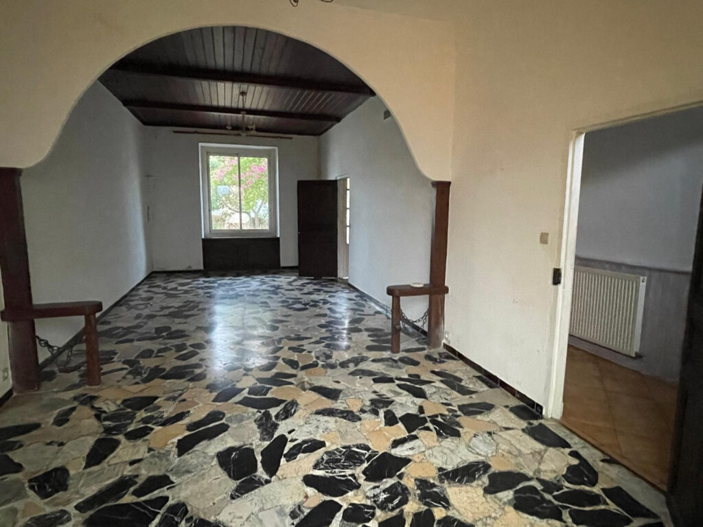 Ensemble immobilier de 6 lots
