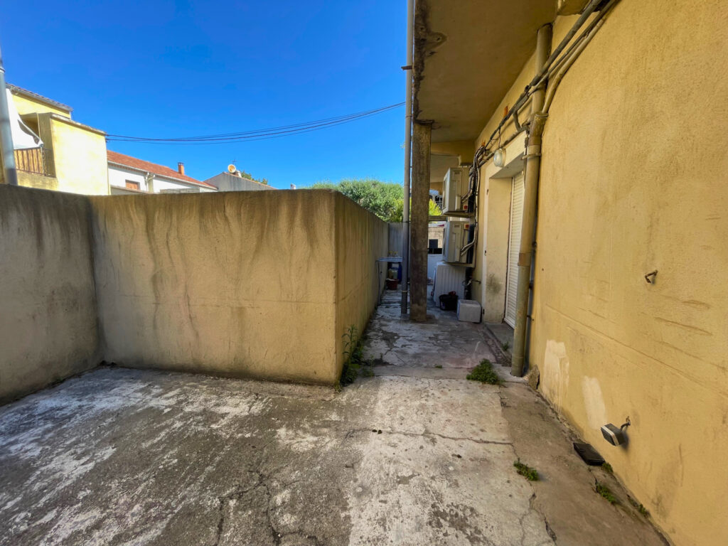 SAINT-CHRISTOL-LÈS-ALÈS   121,44 M2   2 LOTS   TERRASSE 26 M