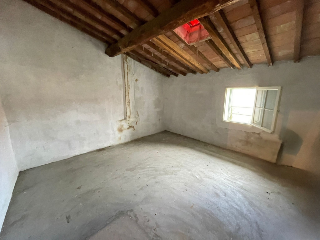 Grande maison de village sur 3 niveaux à Rieux-Minervois