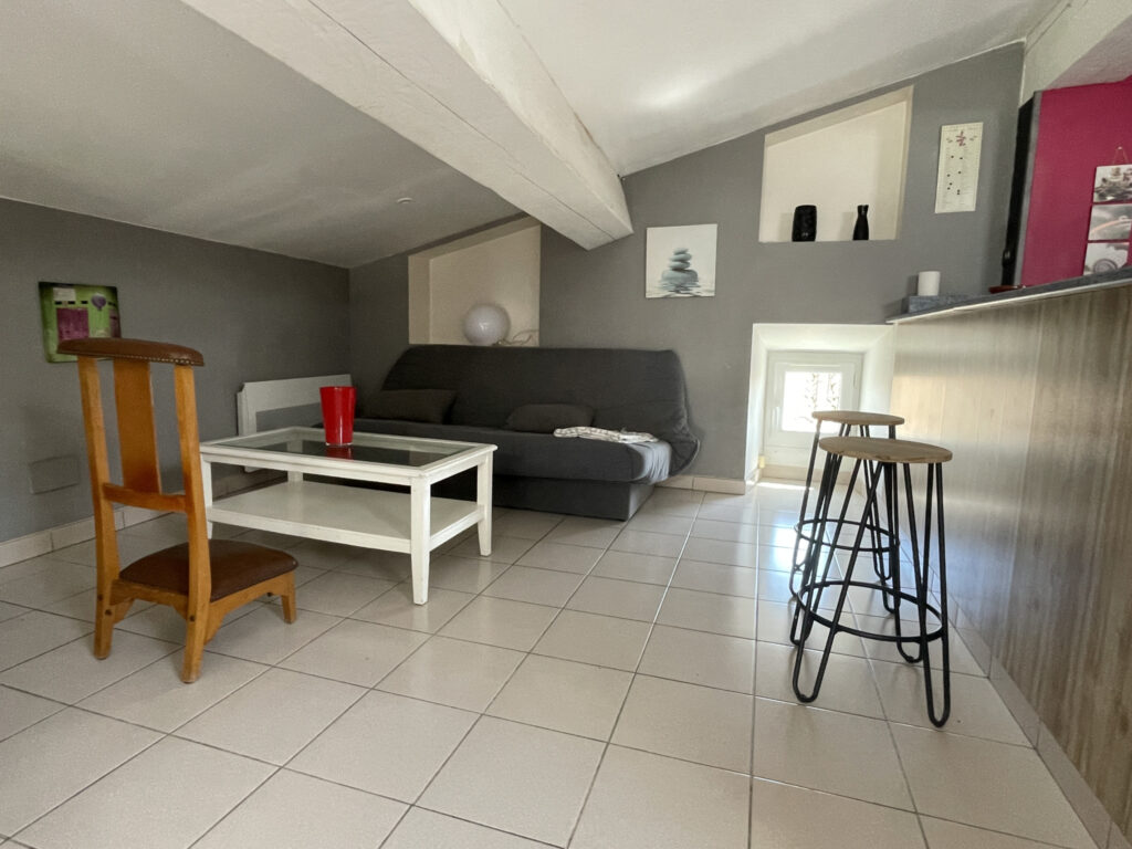 Appartement meublé à Pezens