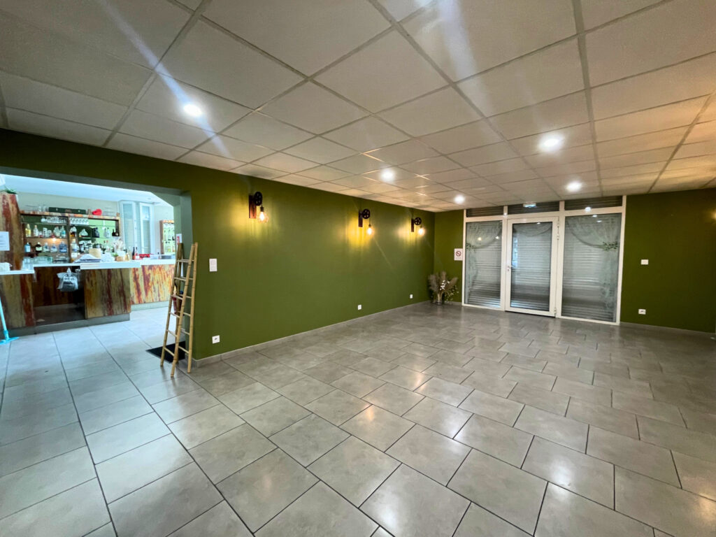 SAINT-CHRISTOL-LÈS-ALÈS   121,44 M2   2 LOTS   TERRASSE 26 M