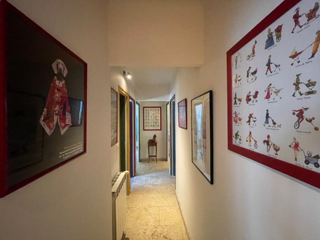 Propriété de charme avec installations équestres   220 m2 su