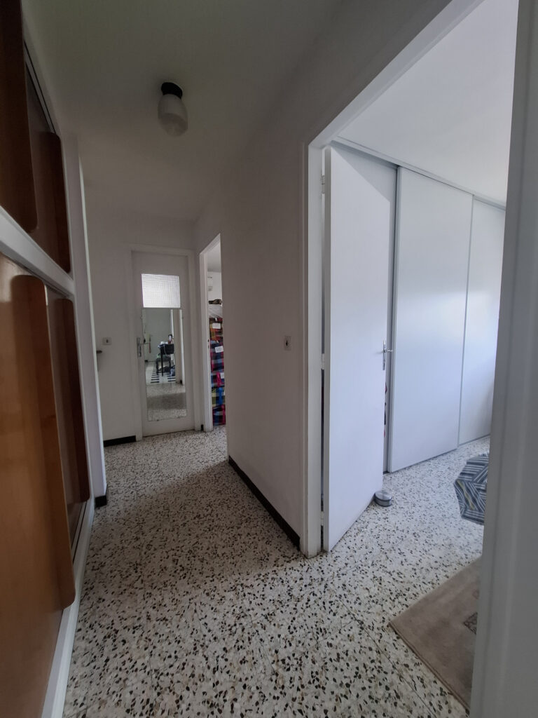 À VENDRE   APPARTEMENT T3 LUMINEUX AVEC TERRASSE, BOX EN SOU