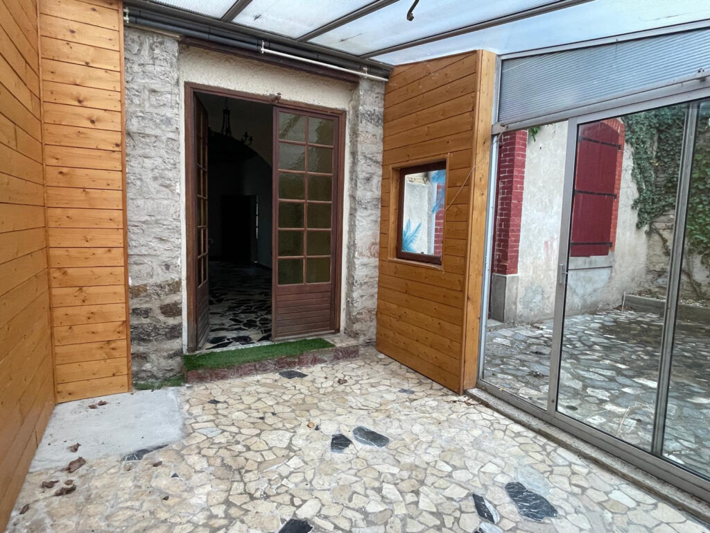 Ensemble immobilier de 6 lots