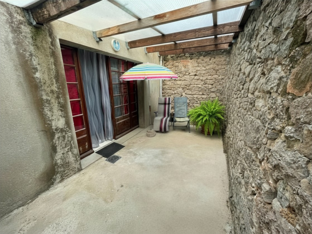 NOUVEAUTÉ À CAPENDU   MAISON 140 M2 AVEC PISCINE, GARAGE ET