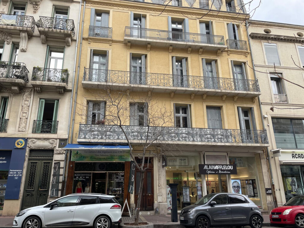 À LOUER   BUREAUX DE CARACTÈRE   RUE CLEMENCEAU, COEUR DE VIL
