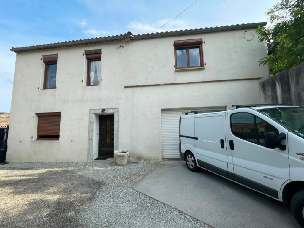 NOUVEAUTÉ À CAPENDU   MAISON 140 M2 AVEC PISCINE, GARAGE ET
