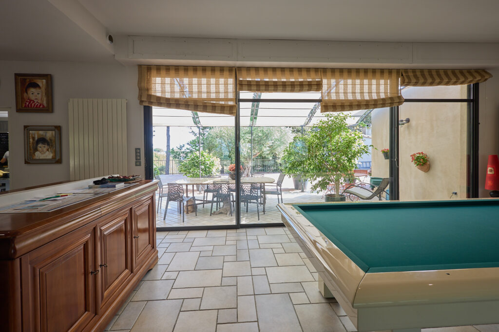 Propriété d&rsquo;Exception avec Vue Panoramique et Piscine   Vill