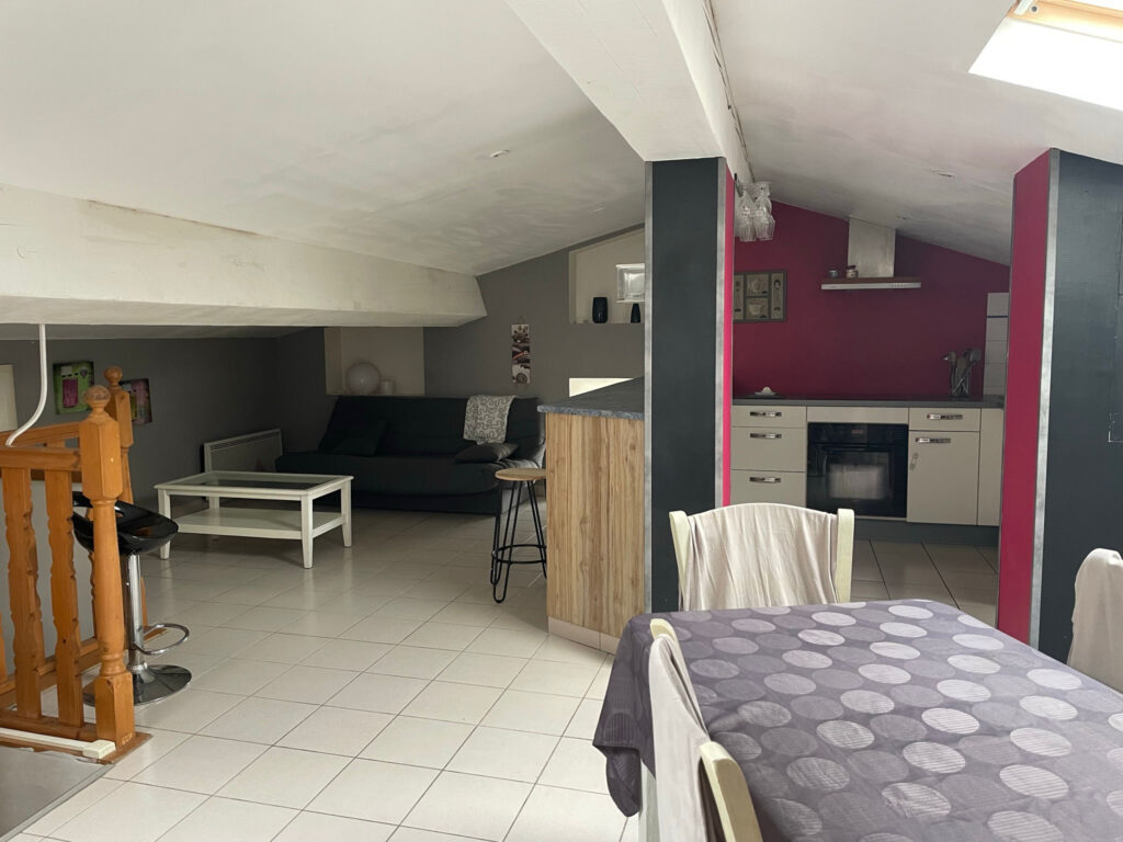 Appartement meublé à Pezens