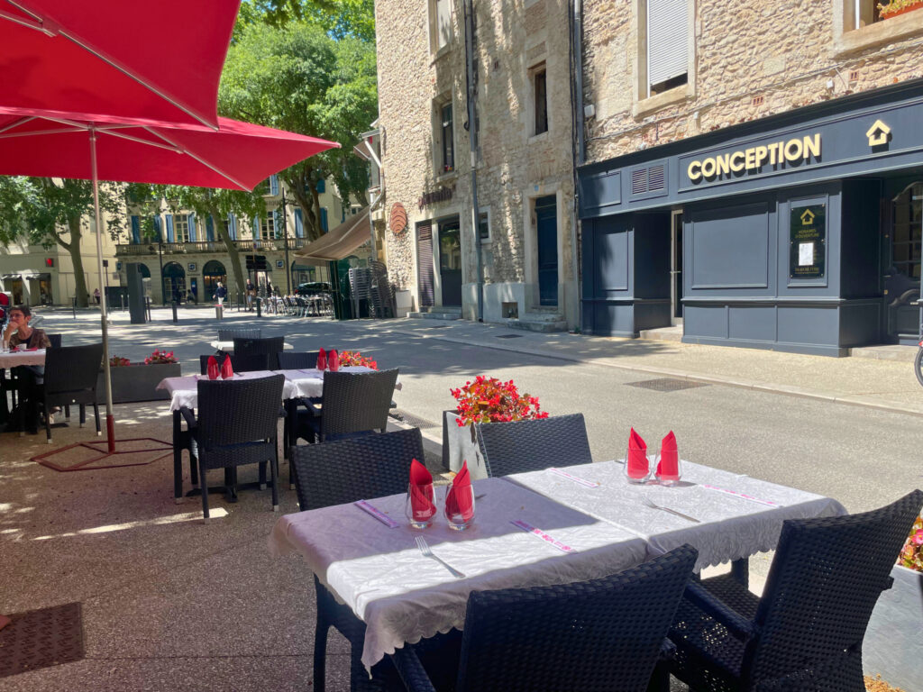 NIMES – À VENDRE FOND DE COMMERCE RESTAURANT