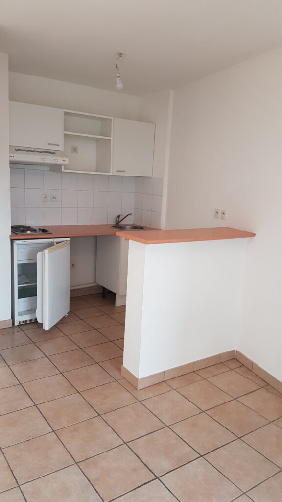 À LOUER   APPARTEMENT T2 AVEC VUE CANAL   RÉSIDENCE AMARINE,