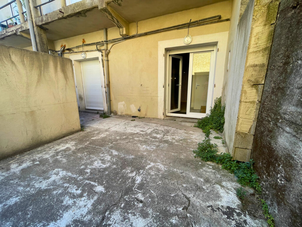 SAINT-CHRISTOL-LÈS-ALÈS   121,44 M2   2 LOTS   TERRASSE 26 M