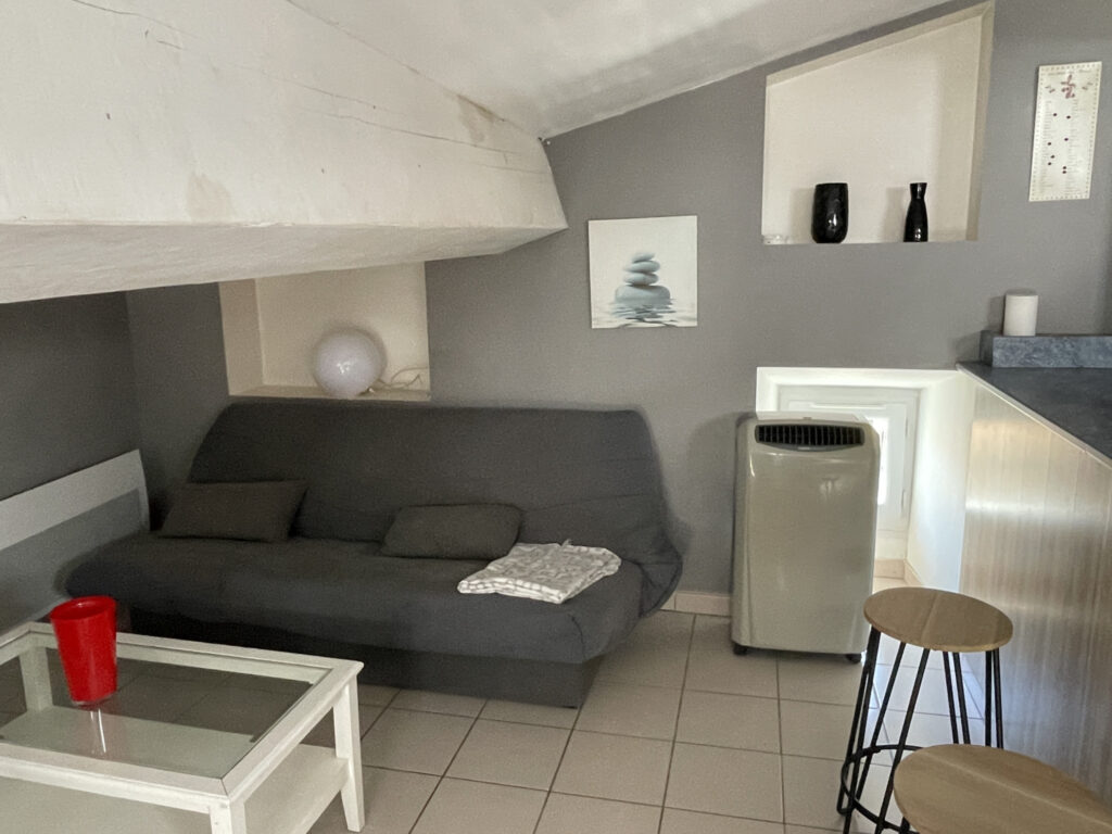 Appartement meublé à Pezens