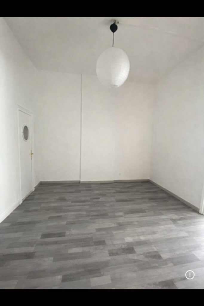 À LOUER   BUREAUX DE CARACTÈRE   RUE CLEMENCEAU, COEUR DE VIL