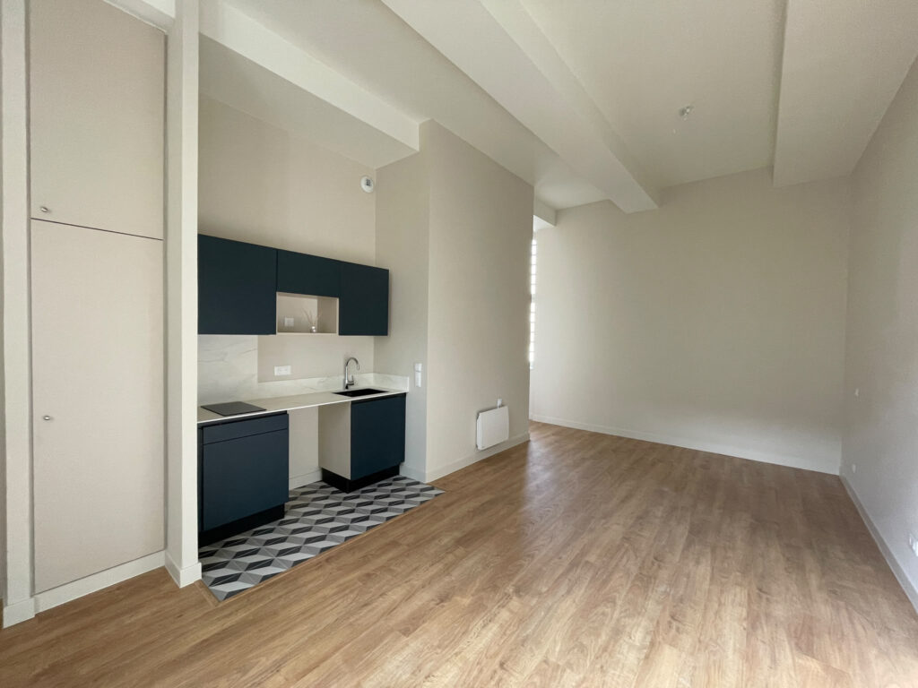 Appartement T1   Narbonne centre historique   38,2 m2