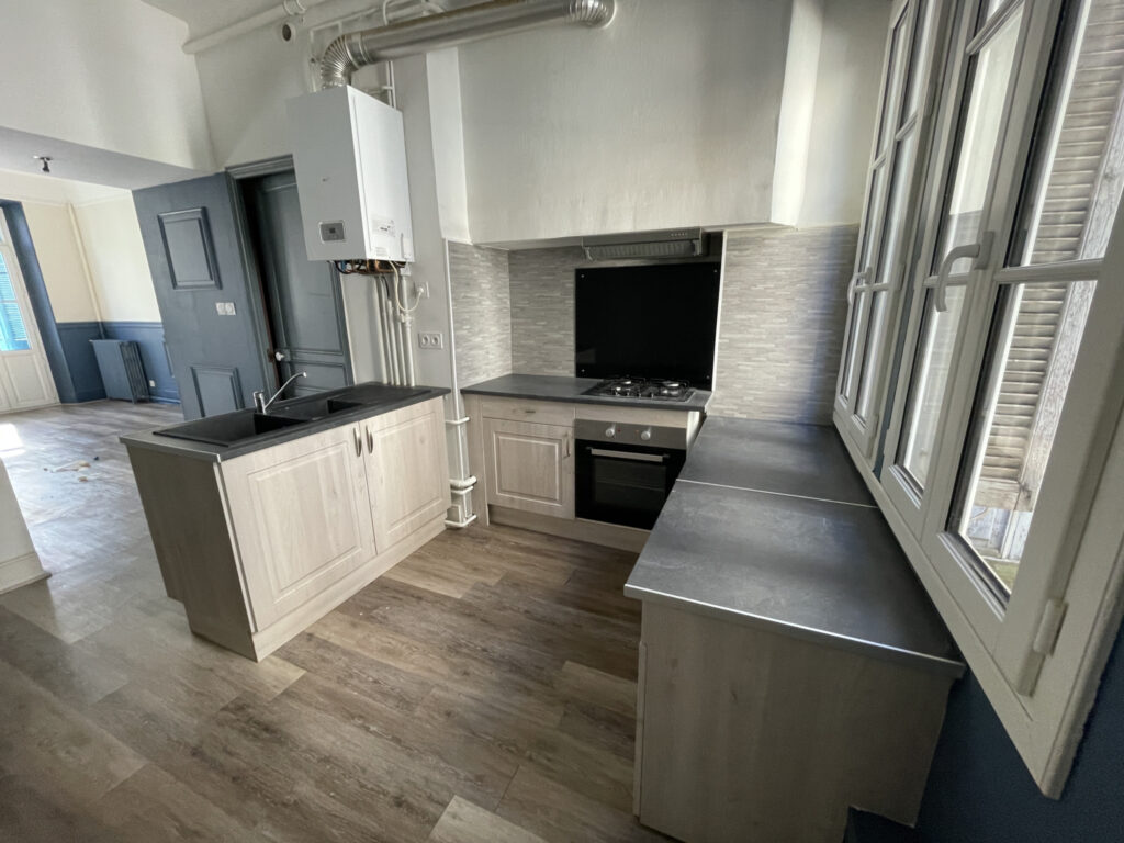 Appartement T4 non meublé – centre ville Carcassonne