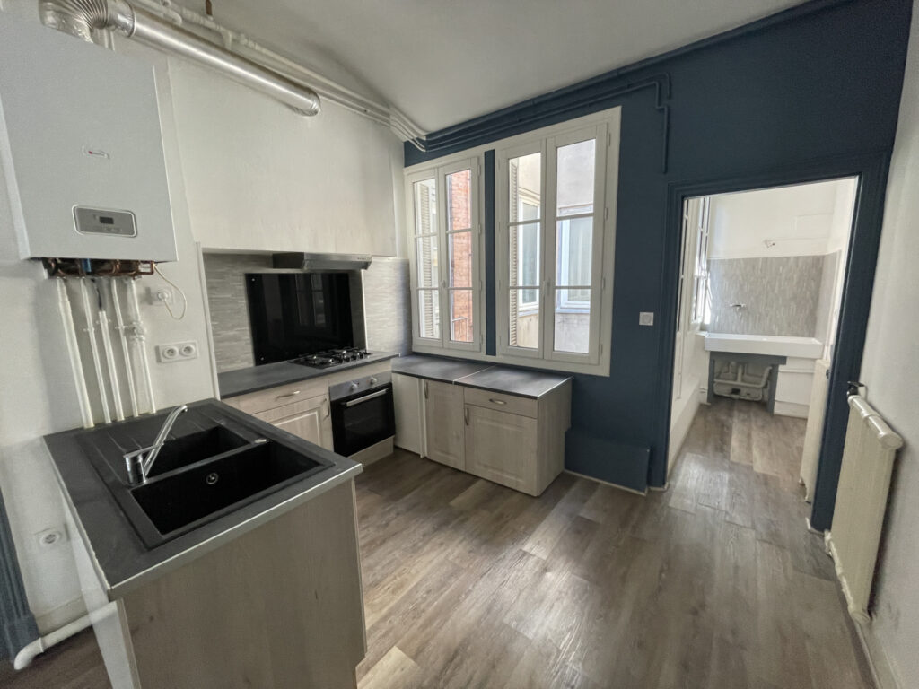 Appartement T4 non meublé – centre ville Carcassonne
