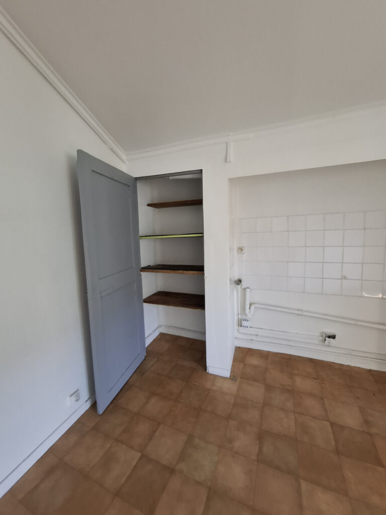 À LOUER   APPARTEMENT T2   BOULEVARD DE LA LIBERTÉ   BÉZIERS