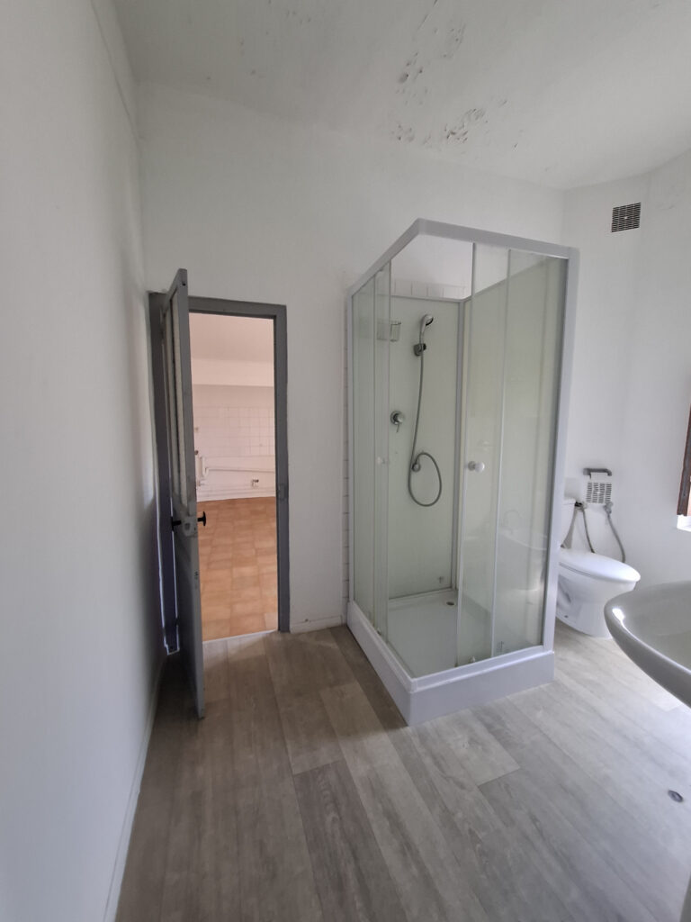 À LOUER   APPARTEMENT T2   BOULEVARD DE LA LIBERTÉ   BÉZIERS